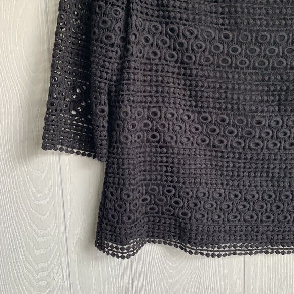 Talbots Petites Embroidered Black Top Size SP - Picture 3 of 4